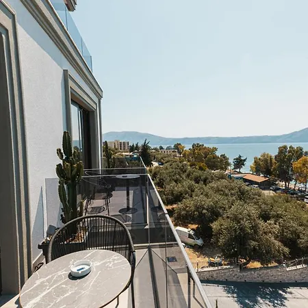 Hotel Mazarine Hotel, Vlore, Albania 4*