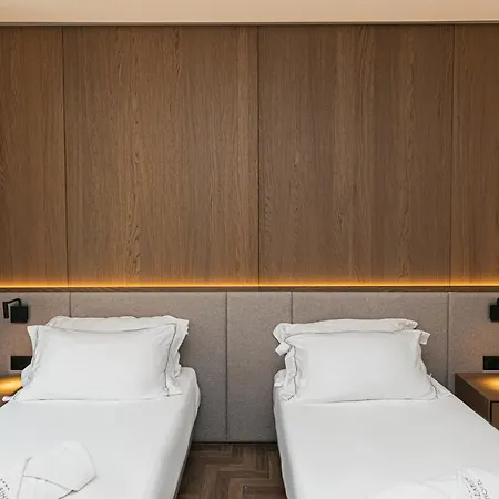 Mazarine Hotel, Vlore, Albania