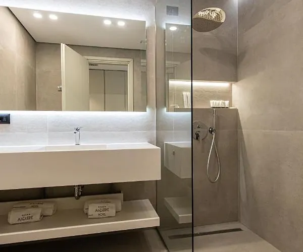 Mazarine Hotel, Vlore, Albania Hotel 4*