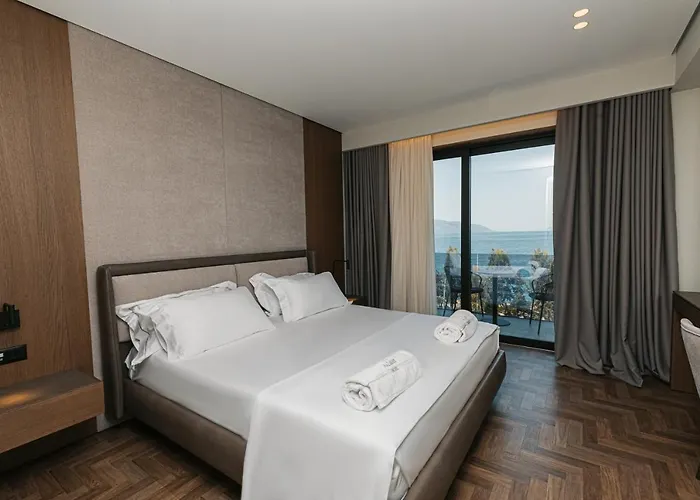 Mazarine Hotel, Vlore, Albania Radhimë
