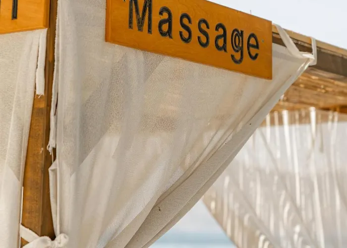 Mazarine Hotel, Vlore, Albania Hotel