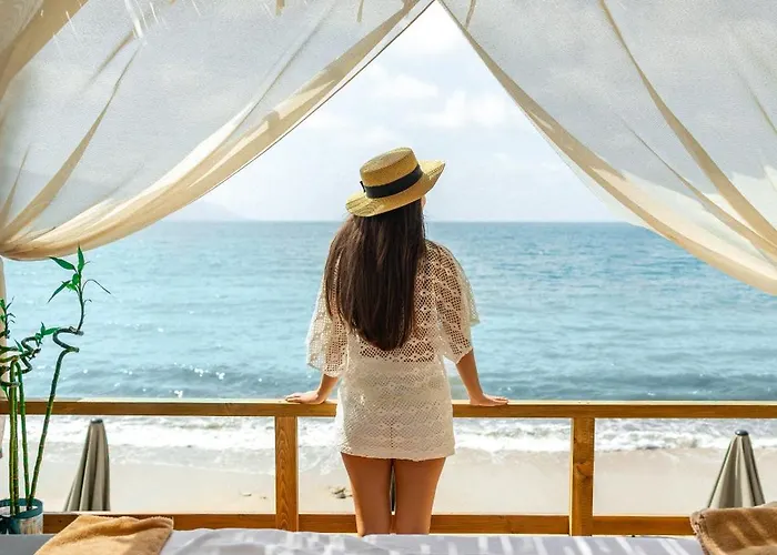 Hotel Mazarine Hotel, Vlore, Albania Radhime