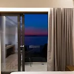 Mazarine Hotel, Vlore, Albania Hotel Radhimë