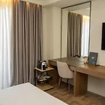 Mazarine Hotel, Vlore, Albania