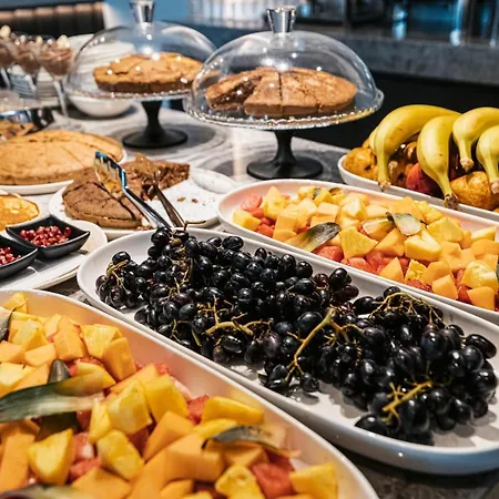 Mazarine Hotel, Vlore, Albania Hotel