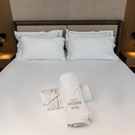 Mazarine Hotel, Vlore, Albania Hotel Radhimë