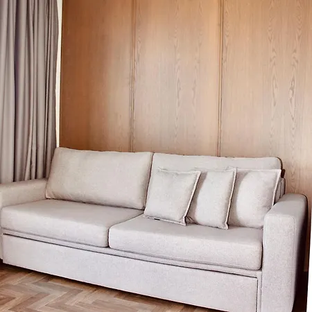 Mazarine Hotel, Vlore, Albania 4* Radhime