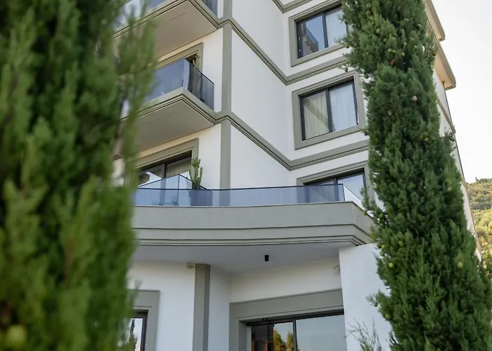 酒店 Mazarine Hotel, Vlore, Albania